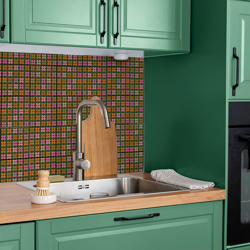 Tiles: Groovy Petals (Olive Orange)